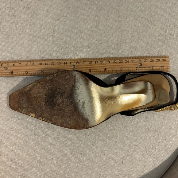 Vintage Gucci Slingback Heels - Picture 12 of 15